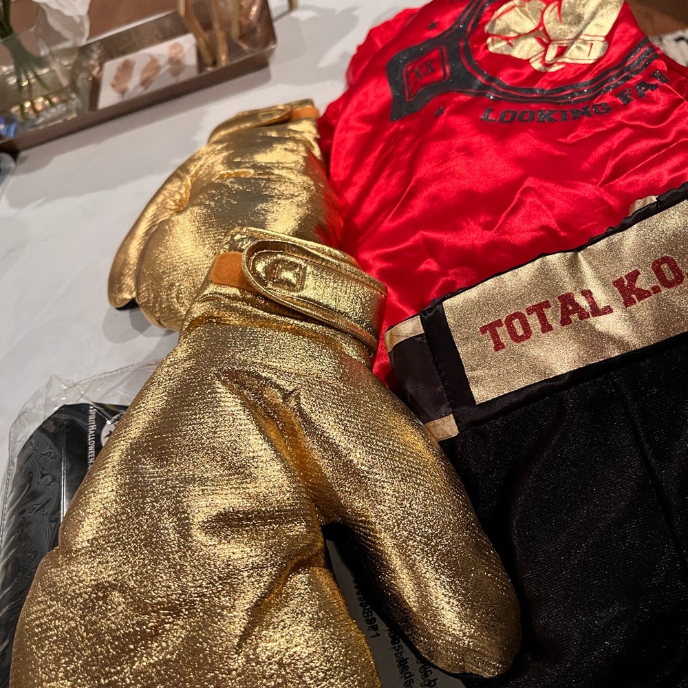 Adult small boxing costume